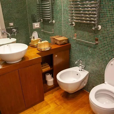 Roma, Gemelli Casa Eleganza, Modernista
