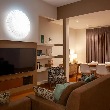 Roma, Gemelli Casa Eleganza, Modernista