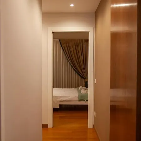 Lägenhet Roma, Gemelli Casa Eleganza, Modernista Rom