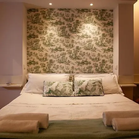 Lejlighed Roma, Gemelli Casa Eleganza, Modernista *