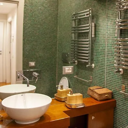 Roma, Gemelli Casa Eleganza, Modernista *